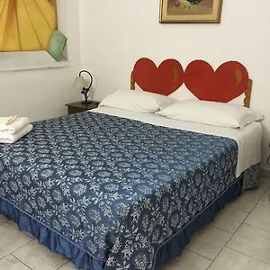Da Nella Aeroporto di Catania Fontana Rossa